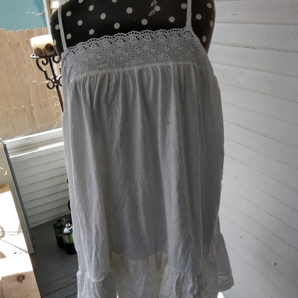 Shirts - Picture 2 of 8